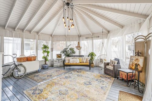 127 16th Ave Nw, New Brighton, MN, 55112-7175 | Card Image