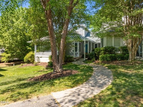 105 Elmwood Cir, Chapel Hill, NC, 27514-5127 | Card Image