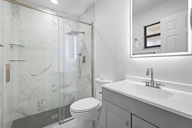 555 Benedictine Ter, House other with 3 bedrooms, 2 bathrooms and null parking in Sebastian FL | Image 18