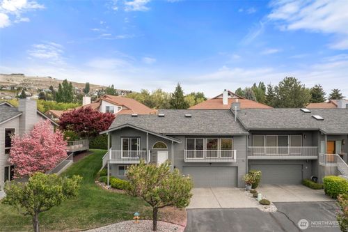 apt-10-351 19th St Ne, East Wenatchee, WA, 98802-8309 | Card Image