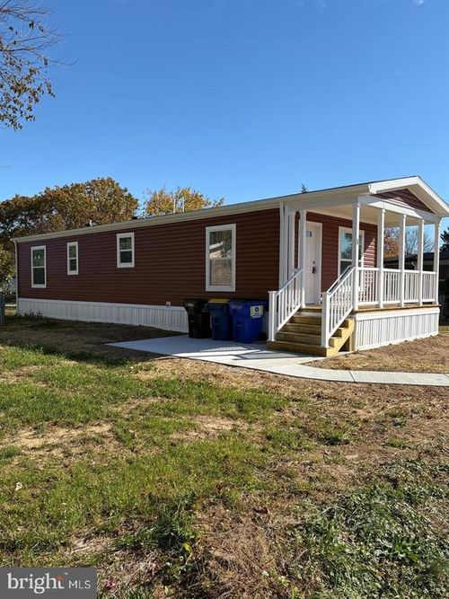 6 Greenwood Cir, CLAYTON, DE, 19938-1908 | Card Image