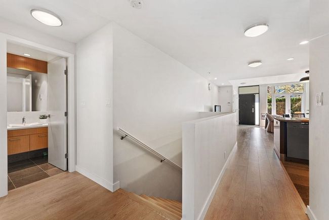 TH16 - 6063 Iona Dr, Townhouse with 2 bedrooms, 2 bathrooms and 2 parking in Vancouver BC | Image 31