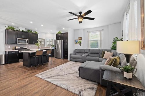 spc-3-9395 Harritt Rd, Lakeside, CA, 92040-3527 | Card Image