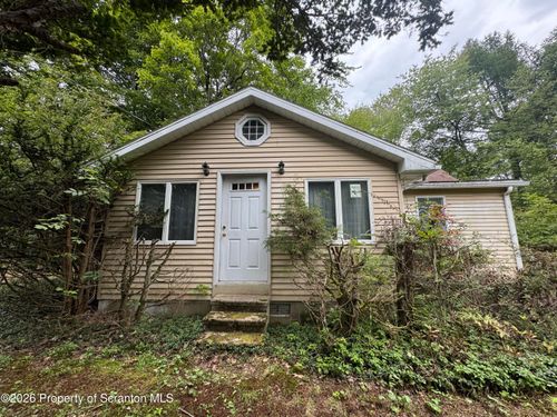 307 Elm St, Dalton, PA, 18414-8008 | Card Image