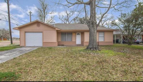 1507 Strickland St, Baytown, TX, 77520-5456 | Card Image