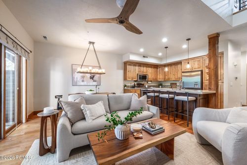 2270 Jupiter View Dr, Park City, UT, 84060-7238 | Card Image
