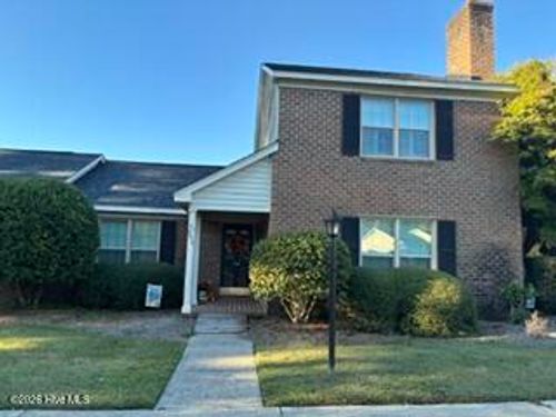 804 Westminster Ln, Kinston, NC, 28501-2768 | Card Image