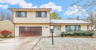 2516 Clayton Boulevard, House other with 3 bedrooms, 2 bathrooms and 2 parking in Champaign IL | Image 2