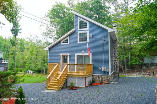 375 Canterbury Rd, Bushkill, PA, 18324-7605 | Card Image