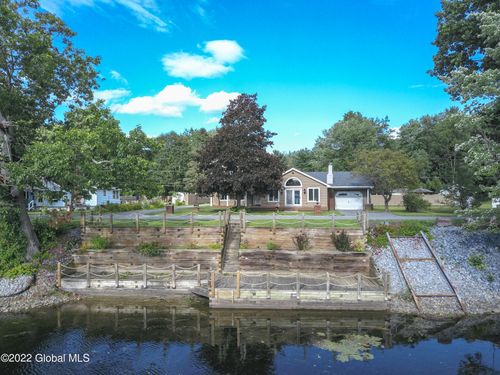 61 Palmer Dr, Queensbury, NY, 12804-7223 | Card Image