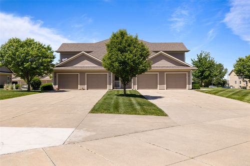 4-2606 Ne Oak Dr, Ankeny, IA, 50021-4777 | Card Image
