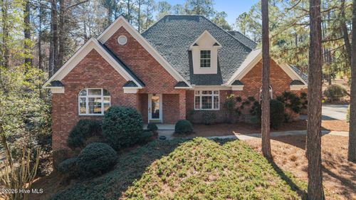 22 Lochmere Dr, Pinehurst, NC, 28374-6722 | Card Image