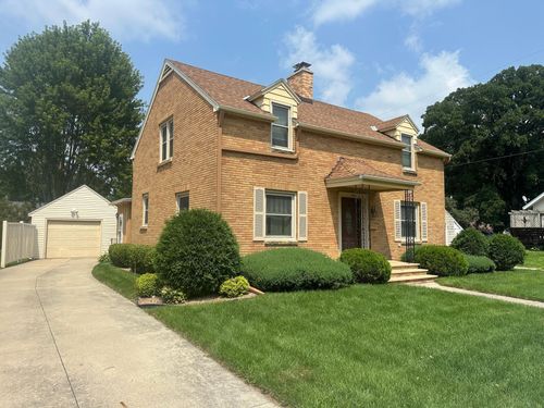 240 South St, Owatonna, MN, 55060-3334 | Card Image