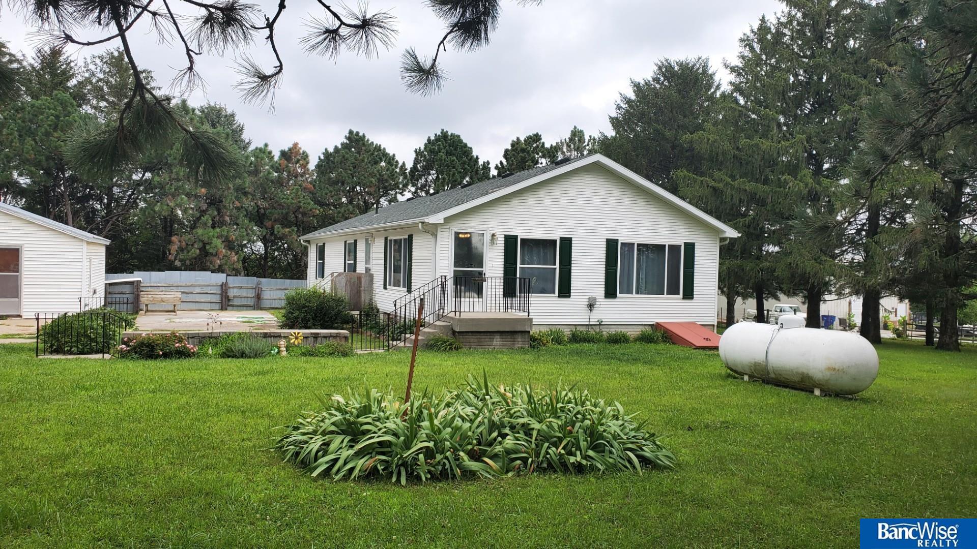 Kiser Rd, Louisville, NE 68037