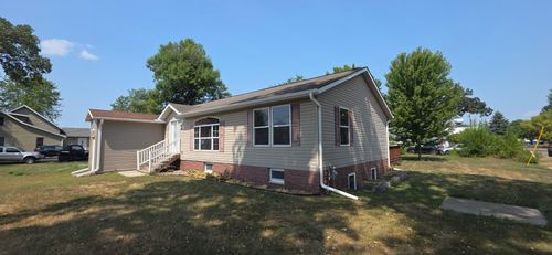 212 1st St S, Royalton, MN, 56373-4548 | Card Image