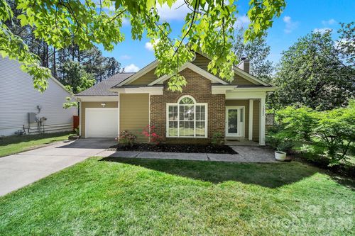 13222 Baker Mills Rd, Pineville, NC, 28134-7357 | Card Image