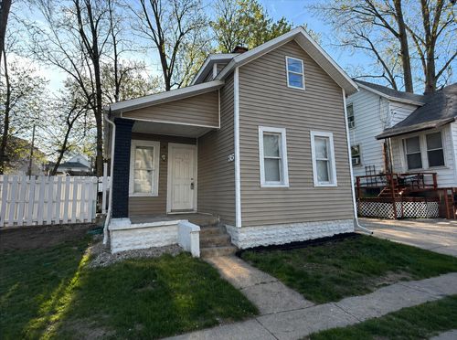 35 Inlet Pl Ne, Grand Rapids, MI, 49503-3613 | Card Image