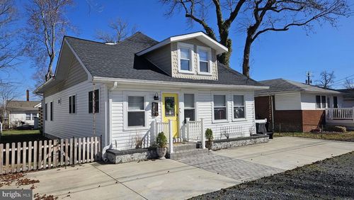 8913 Dayton Ave, NORTH BEACH, MD, 20714-5000 | Card Image
