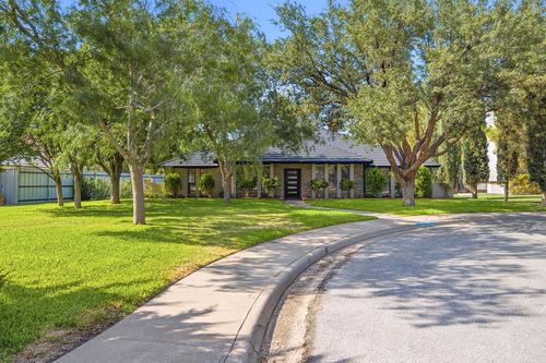 3804 Saint Andrews Ct, Midland, TX, 79707-4417 | Card Image
