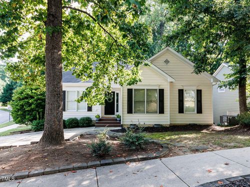 211 Milky Way Dr, Apex, NC, 27502-6545 | Card Image
