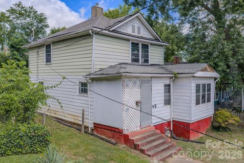 49 Madison Ave, Asheville, NC, 28801-1935 | Card Image