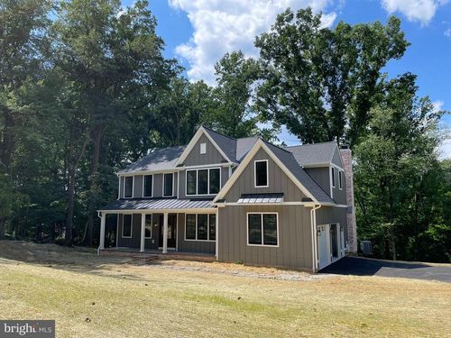 723 Saylors Mill Rd, SPRING CITY, PA, 19475-9696 | Card Image