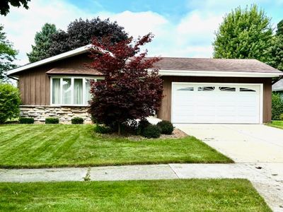 2326 E Mark Dr, House other with 3 bedrooms, 1 bathrooms and null parking in Sheboygan WI | Image 1