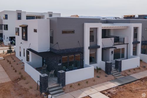 5394 S Aquamarine Ln, St. George, UT, 84790-2701 | Card Image