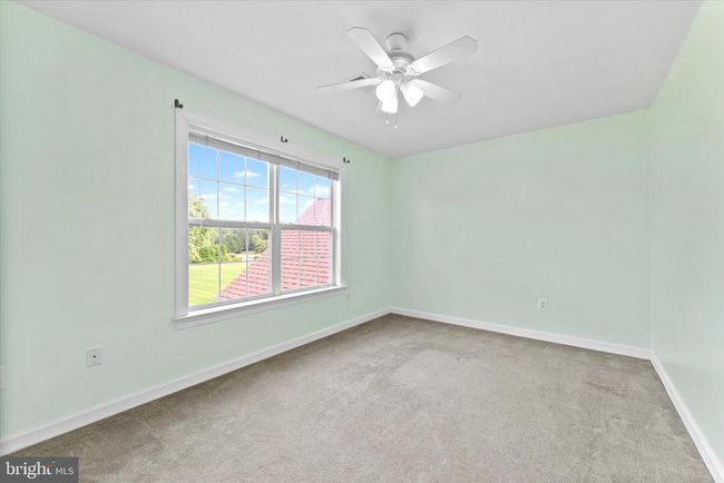 17760 Julie Ann Ct, House other with 4 bedrooms, 4 bathrooms and null parking in HAMILTON VA | Image 39