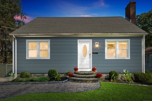 95 May St, New Britain, CT, 06052-1011 | Card Image