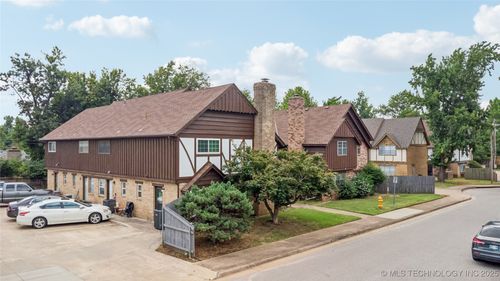 unit-4-3114 25th Pl, Tulsa, OK, 74114-4433 | Card Image