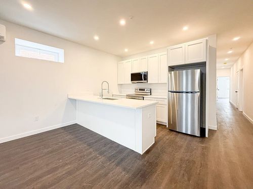 3-71 Perrin St, Boston, MA, 02119-2106 | Card Image
