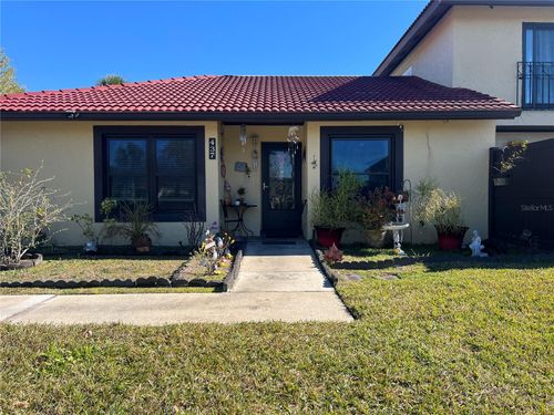 437 Hunter Cir, KISSIMMEE, FL, 34758-3329 | Card Image