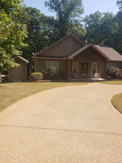 575 Holiday Hills Ln, House other with 3 bedrooms, 2 bathrooms and null parking in Counce TN | Image 1