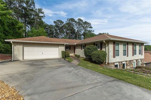 8 Wellington Way Se, Rome, GA, 30161-9417 | Card Image