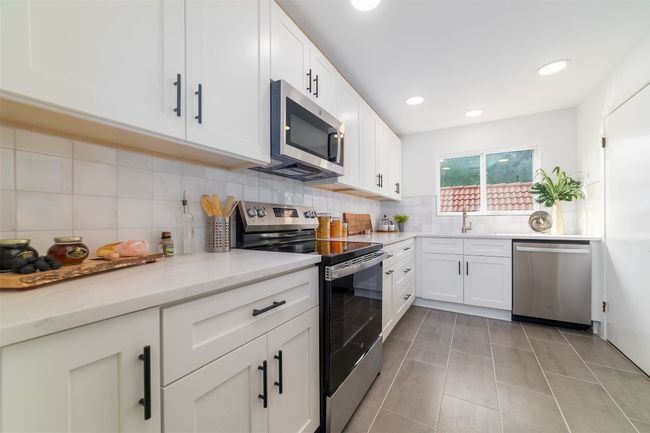 B109 - 2918 Ranch Road 620 N, Condo with 3 bedrooms, 3 bathrooms and 1 parking in Austin TX | Image 14