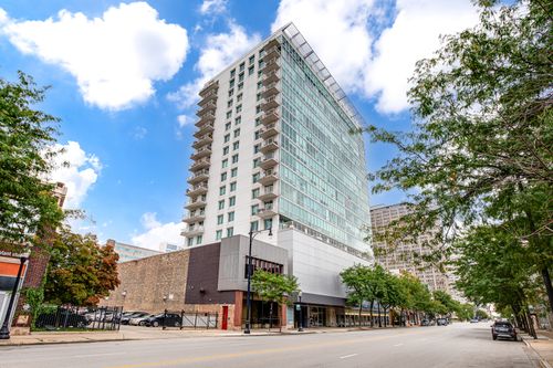904-1845 S Michigan Ave, Chicago, IL, 60616-2921 | Card Image