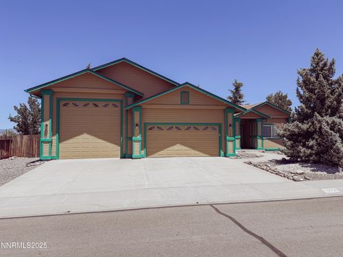 1272 Kyndal Way, Gardnerville, NV, 89460-7569 | Card Image