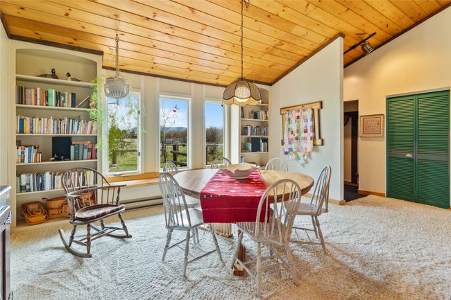 Kitchen / Dining Room | Image 17