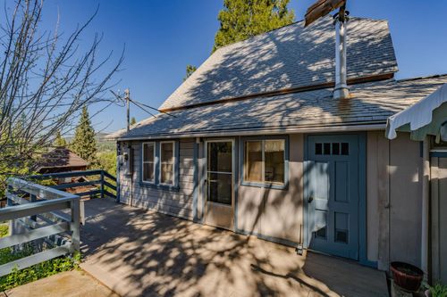 594 High St, Sonora, CA, 95370-5149 | Card Image