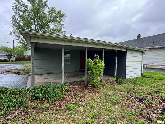 809 W Chestnut St, House other with 2 bedrooms, 2 bathrooms and null parking in Marion IL | Image 16