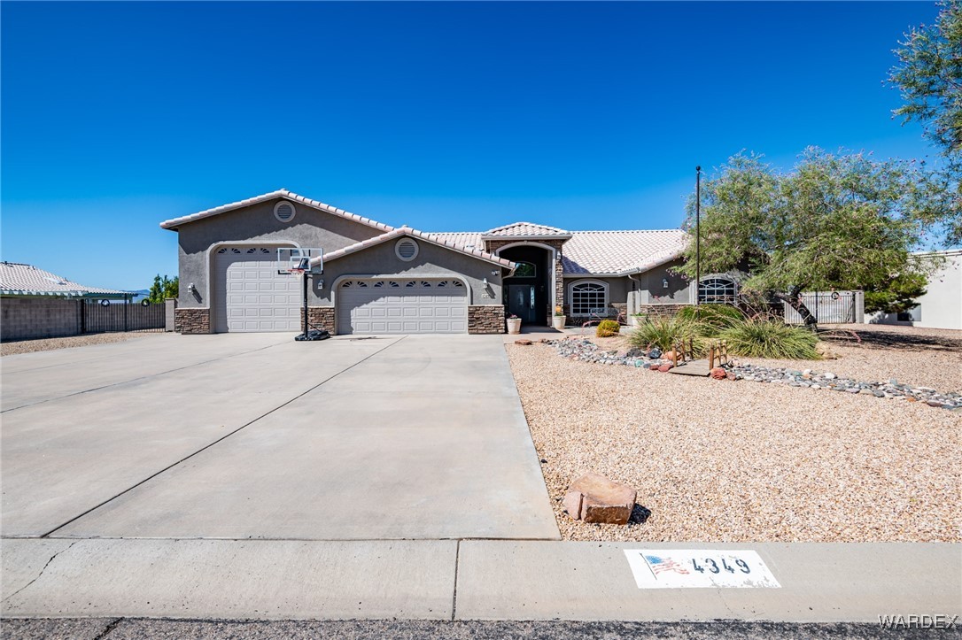 Rising Sun Ave, Kingman, AZ 86401