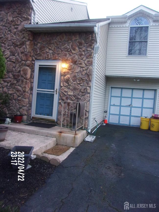 29 Jeffrey Cir, House other with 4 bedrooms, 3 bathrooms and null parking in Dayton NJ | Image 4