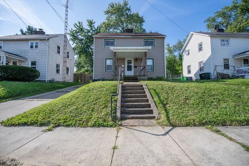 747 Waugh Street, Alliance, OH, 44601 | Card Image