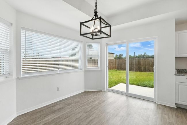 1004 E Fannin St, Home with 0 bedrooms, 0 bathrooms and null parking in Luling TX | Image 14
