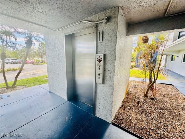 common elevator | Image 26