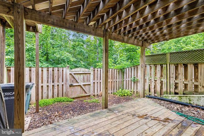 14208 Creekbranch Way, Townhouse with 3 bedrooms, 4 bathrooms and null parking in GAINESVILLE VA | Image 25