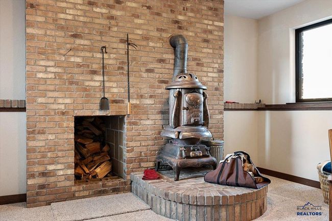 10226 Buena Vista Ln, House other with 6 bedrooms, 4 bathrooms and null parking in Belle Fourche SD | Image 25