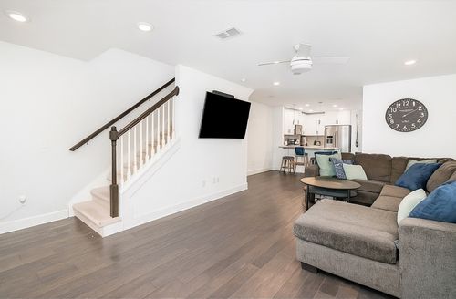 1133 Lilly Valley Way, Nashville, TN, 37209-2581 | Card Image