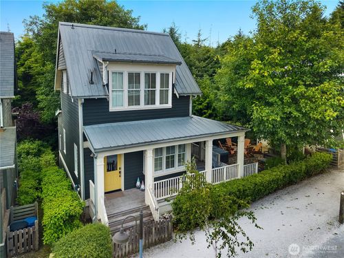 229 Compass St, Pacific Beach, WA, 98571-5053 | Card Image